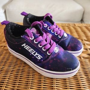 Heelys Skate Shoes, Youth Size 13C, Multi-TieDye Wheeled Sneakers